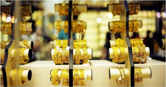 দেশের বাজারে স্বর্ণের দামে বড় পতন, ভরিতে কমলো ১০ হাজারেরও বেশি