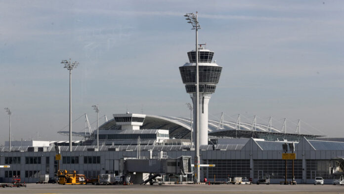 বন্ধ হলো জার্মানির মিউনিখ বিমানবন্দর