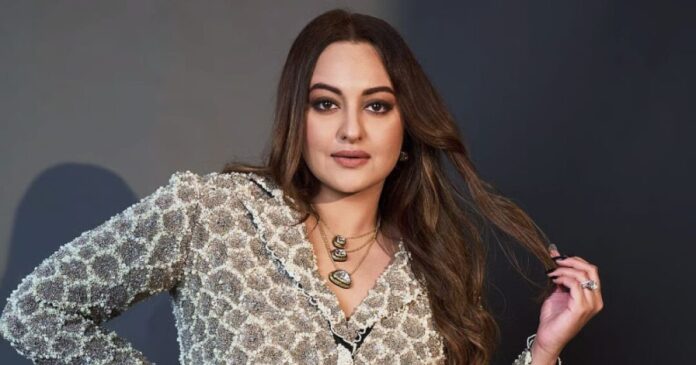 ‘স্ত্রী নয়, নিজেকে জাহিরের বান্ধবী ভাবি’ ‘স্ত্রী নয়, নিজেকে জাহিরের বান্ধবী ভাবি’