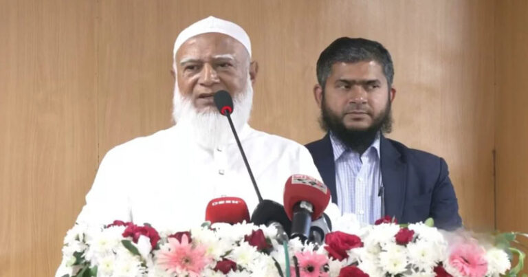 আমি আশ্বাসের রাজনীতিতে মোটেই বিশ্বাস করি না: জামায়াত আমির