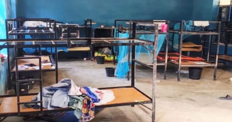 নাইজেরিয়ায় ৩ শতাধিক শিক্ষার্থীকে অপহরণ