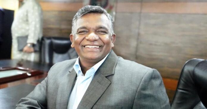 ফিক্সিংয়ে জড়িত ক্রিকেটারদের বিপিএল খেলা নিয়ে যা বললেন বুলবুল ফিক্সিংয়ে জড়িত ক্রিকেটারদের বিপিএল খেলা নিয়ে যা বললেন বুলবুল