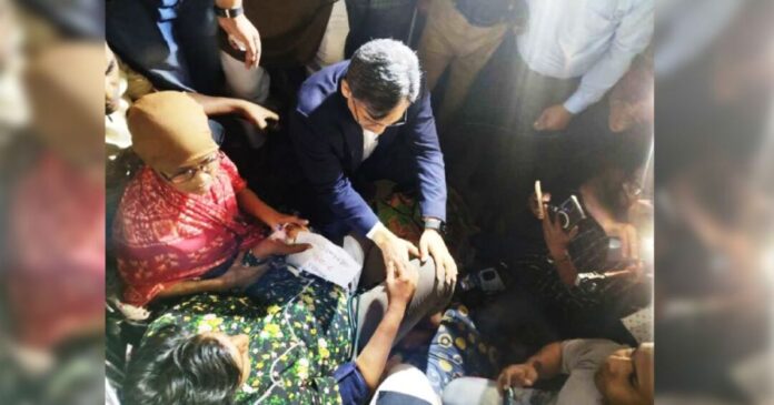 ৫ দিন পর অনশন ভাঙলেন তারেক ৫ দিন পর অনশন ভাঙলেন তারেক