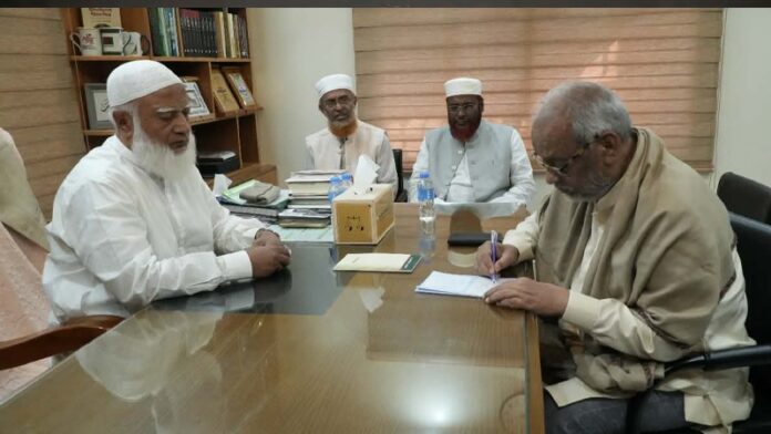 জামায়াতে যোগ দিলেন মেজর (অব.) আক্তারুজ্জামান