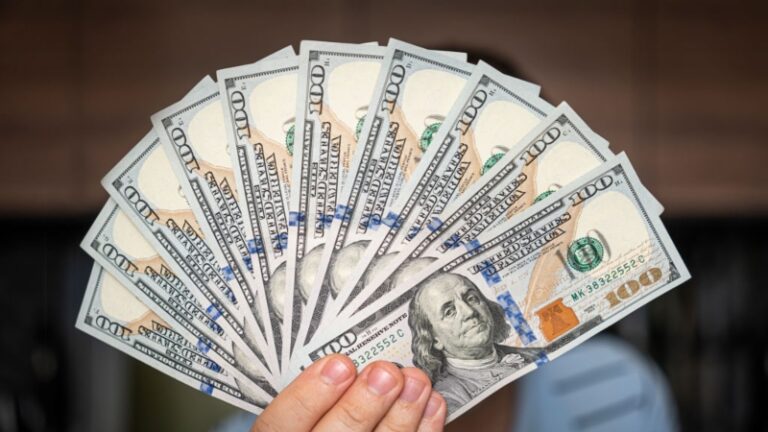 ডিসেম্বরের ১৩ দিনেই এলো দেড় বিলিয়ন ডলার রেমিট্যান্স