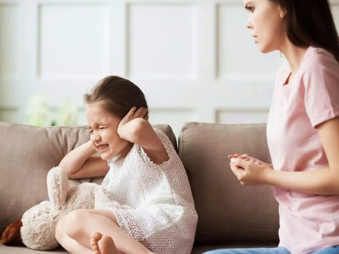 বাবা–মায়ের এই ভুলেই সন্তান হয়ে উঠছে জেদি