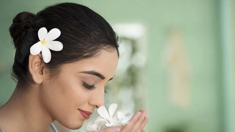 ঘরোয়া উপায়ে বাড়ান ত্বকের উজ্জ্বলতা