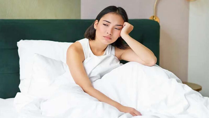 ঘুম থেকে উঠার পর ক্লান্তি লাগে কারণ ও সমাধান জানালেন চিকিৎসক