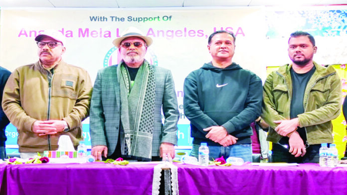 তারকাদের উপস্থিতিতে শিশুদের শীতবস্ত্র বিতরণ