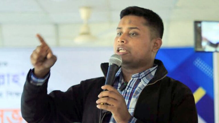 প্রশাসনের আচরণ একপাক্ষিক হলে নির্বাচনের প্রয়োজন নেই: হাসনাত