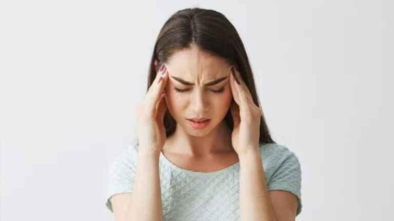 যেসব সমস্যা দেখতে মাইগ্রেনের মতো হলেও মাইগ্রেন না
