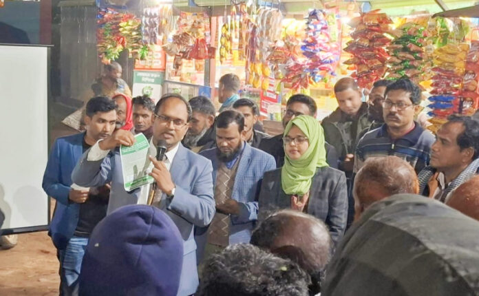 হালুয়াঘাটে গণভোটের পক্ষে চলছে জোর প্রচারণা