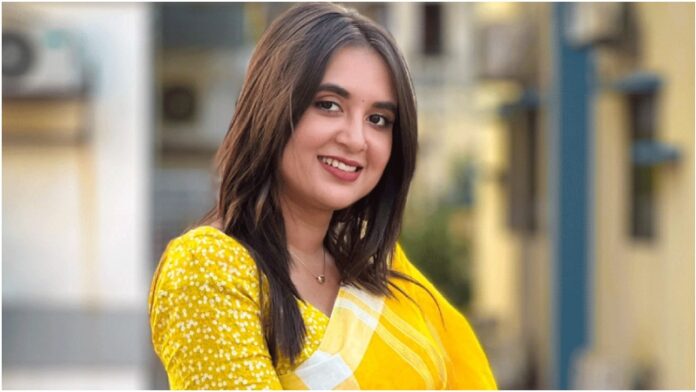 অস্ত্রোপচারের পর কেমন আছেন তানিয়া বৃষ্টি