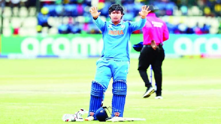 ইংল্যান্ডকে হারিয়ে চ্যাম্পিয়ন ভারত