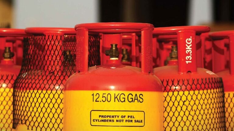 এলপিজির নতুন দাম ঘোষণা আজ