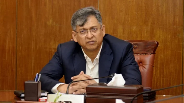 কেউ পুলিশের কাজে হস্তক্ষেপ করতে পারবে না: স্বরাষ্ট্রমন্ত্রী