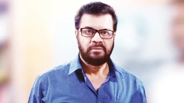 পর্দার বাইরে তারা