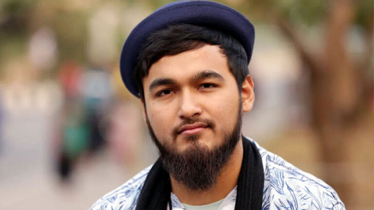 প্রেমের ফাঁদে ১৩ লাখ টাকা আত্মসাৎ; নোবেলের বিরুদ্ধে গ্রেপ্তারি পরোয়ানা