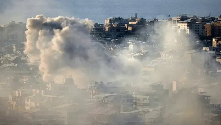 ইসরায়েলি হামলায় লেবাননে নিহতের সংখ্যা বেড়ে ২১৭