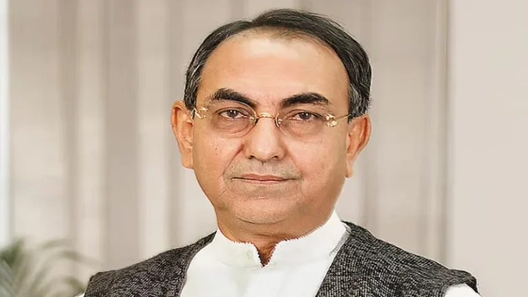 উন্নত চিকিৎসার জন্য সিঙ্গাপুর নেওয়া হচ্ছে মির্জা আব্বাসকে