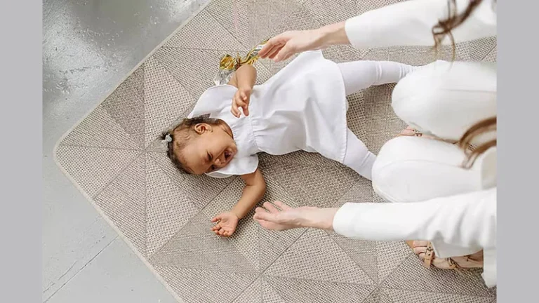 খেলার সময় শিশুর মাথায় আঘাত প্রতিরোধে ৫ জরুরি টিপস