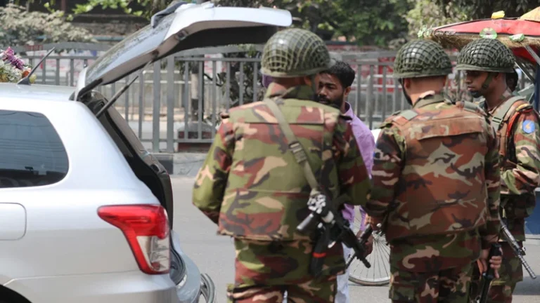 তেলের ডিপোতে সেনাবাহিনী মোতায়েনের অনুরোধ বিপিসির