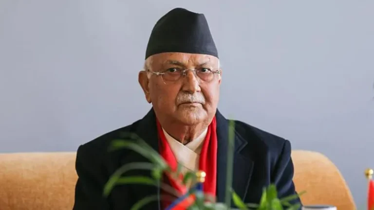 নেপালের ক্ষমতাচ্যুত প্রধানমন্ত্রী ওলি ও সাবেক স্বরাষ্ট্রমন্ত্রী রমেশ গ্রেপ্তার