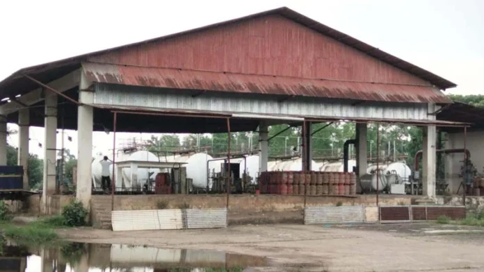 এলপিজির সংকট ও চড়া দামে ভোগান্তিতে সাধারণ গ্রাহকwebp