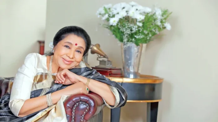 তোমারই চলার পথে..