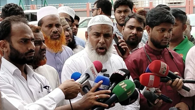 বগুড়া-৬ উপনির্বাচন রেজাল্ট শিটে আগাম স্বাক্ষর নেওয়ার অভিযোগ জামায়াত প্রার্থীর