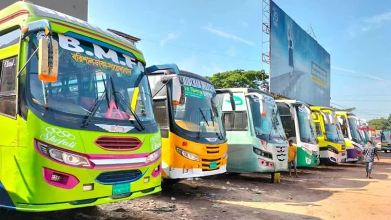বাসের ভাড়া বাড়ল কিলোমিটারে ১১ পয়সা, আজ থেকে কার্যকর