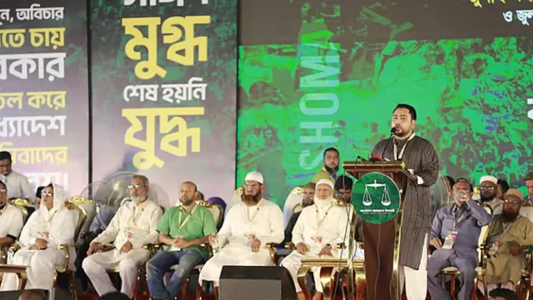 মাত্র দুই মাসে আর কোনো সরকার এত অজনপ্রিয় হয়নি: নাহিদ ইসলাম