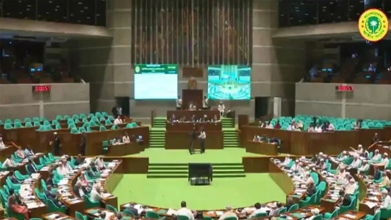 সংসদ অধিবেশন বিল পাস, নিষিদ্ধ থাকছে আ.লীগের কার্যক্রম