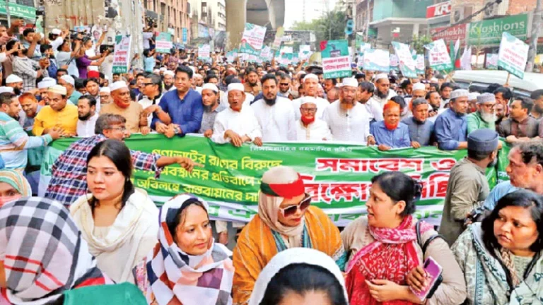 ১১ দলীয় ঐক্যের হুঁশিয়ারি সংসদে না হলে রাজপথে ফয়সালা