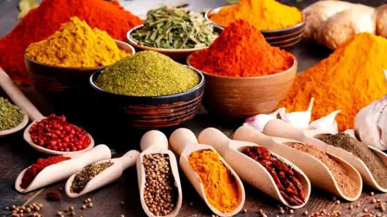 আমদানি ও সরবরাহ স্বাভাবিক, তবু মসলার বাজারে অস্বস্তি