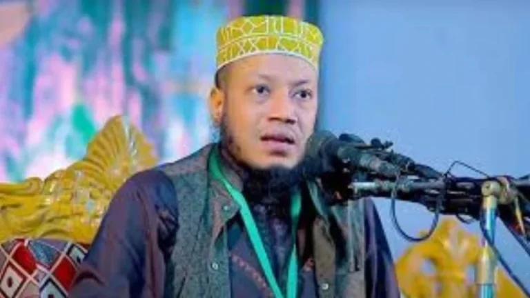 রামিসা হত্যাকারীর প্রকাশ্যে ফাঁসি চাইলেন আমির হামজা