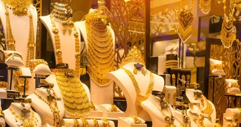 দাম কমেছে স্বর্ণের, আজ থেকেই কার্যকর
