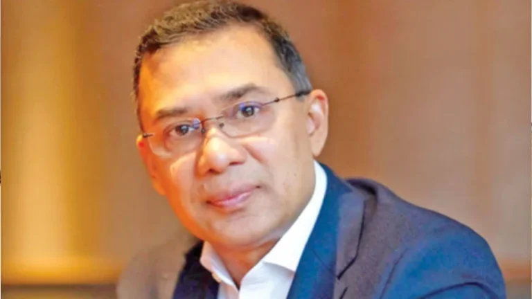 প্রধানমন্ত্রীর সঙ্গে ডব্লিউইএফের সিইওর সাক্ষাৎ জলবায়ু ঝুঁকিতে থাকা দেশের জন্য সহায়তার আহ্বান