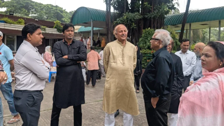 শেষবারের মতো বিটিভি প্রাঙ্গণে ‘পাপেটম্যান’ মুস্তাফা মনোয়ার
