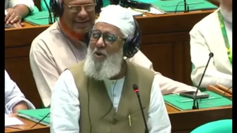 স্বরাষ্ট্রমন্ত্রীর কাছ থেকে ফতোয়া নেবে জামায়াত!