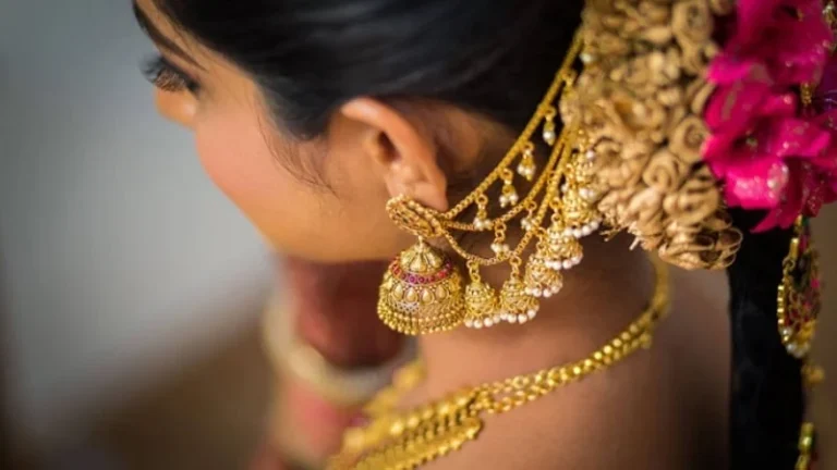 স্বর্ণের দাম বাড়ল ভরিতে ৫৪৮২ টাকা