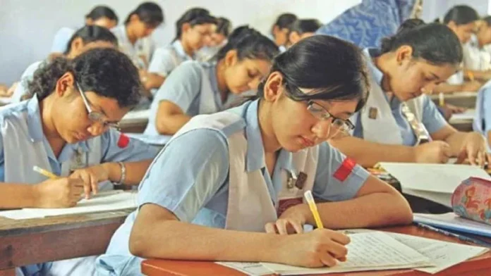 এইচএসসি ও সমমান পরীক্ষা শুরু আজwebp