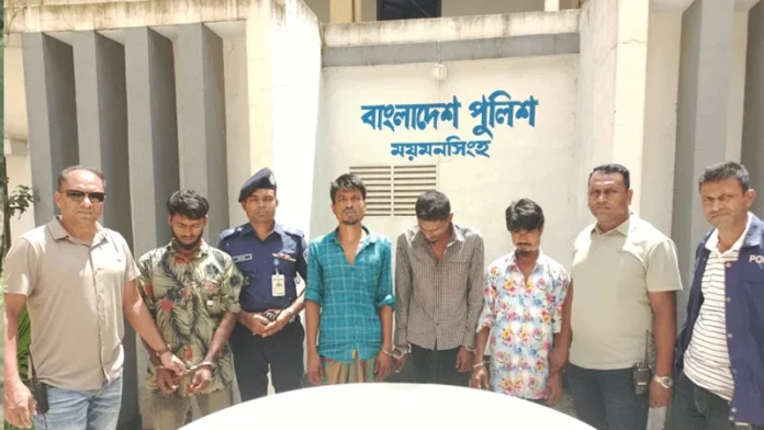 ময়মনসিংহে যুবককে হত্যার পর মাটিচাপার ঘটনায় গ্রেপ্তার ৪