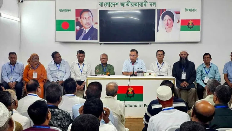 রংপুর বিভাগের নেতাদের সঙ্গে তারেক রহমানের বৈঠক স্থানীয় সরকার নির্বাচনকে সর্বোচ্চ গুরুত্ব দিতে নির্দেশ