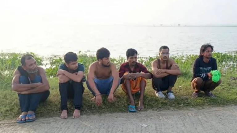 চাঁপাইনবাবগঞ্জ সীমান্তে ৬ জনকে পুশইনের চেষ্টা, প্রতিহত বিজিবির