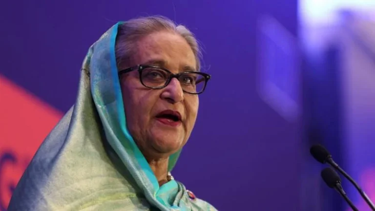 লোকসভা-রাজ্যসভায় প্রতিবেদন শেখ হাসিনাকে রাজনীতির অনুমতি দেয়নি ভারত বাংলাদেশি নাগরিকদের ভিসা দেওয়ার প্রসঙ্গও উঠে এসেছে
