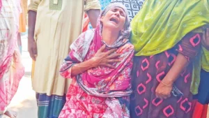 সীতাকুণ্ডের ইয়ার্ডে মৃত্যু টানাটানির দুই সংসারে দুই সন্তান হারানোর শোক