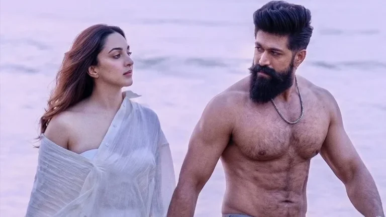 ‘টক্সিক’ বিতর্ক ঘনিষ্ঠ দৃশ্য ও অশালীনতার বিষয় পরিষ্কার করলেন ইয়াশ