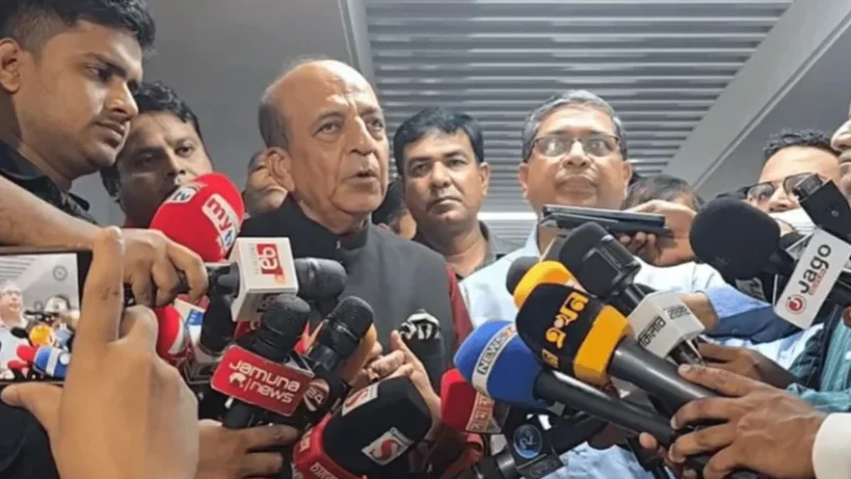 অতীতে আটকে থাকলে বাংলাদেশ-ভারত সম্পর্ক এগোবে না: দীনেশ ত্রিবেদী সচিবালয়ে এলজিআরডি মন্ত্রীর সঙ্গে বৈঠক