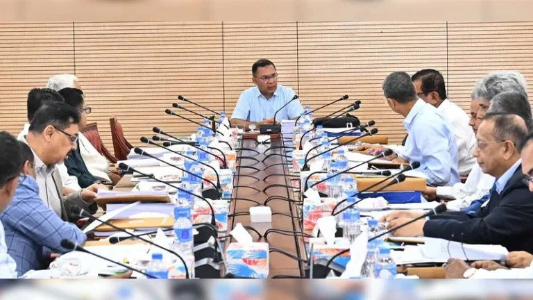 একনেকে ১৫ হাজার ৮২৩ কোটি ৫৭ লাখ টাকার ১৩ প্রকল্প অনুমোদন